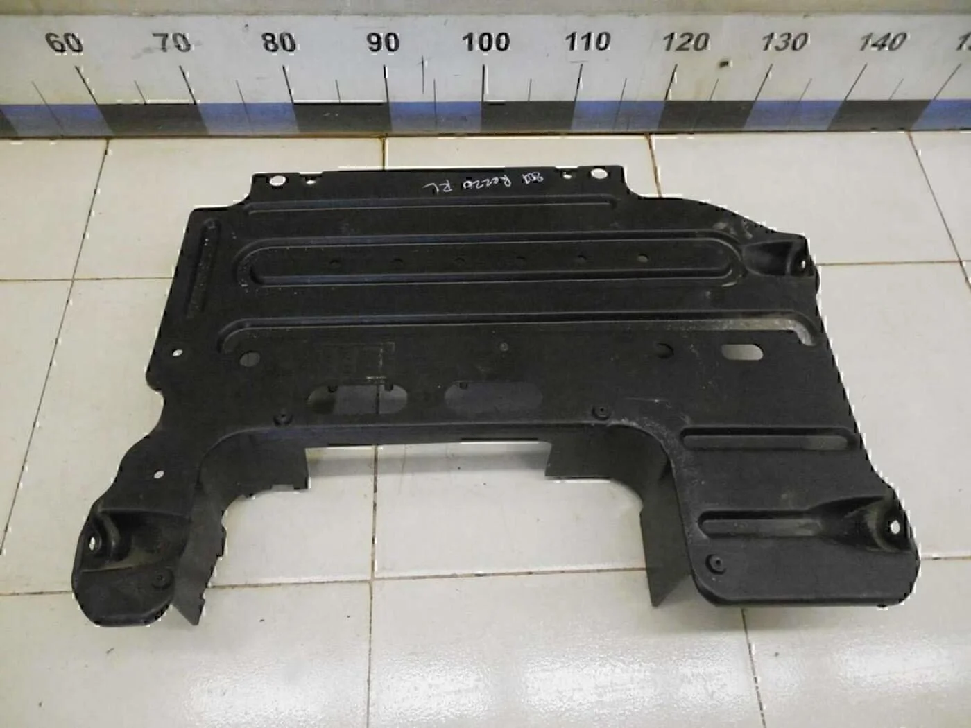 Накладка (кузов внутри) Chevrolet Rezzo 2005-2010 - миниатюра 2