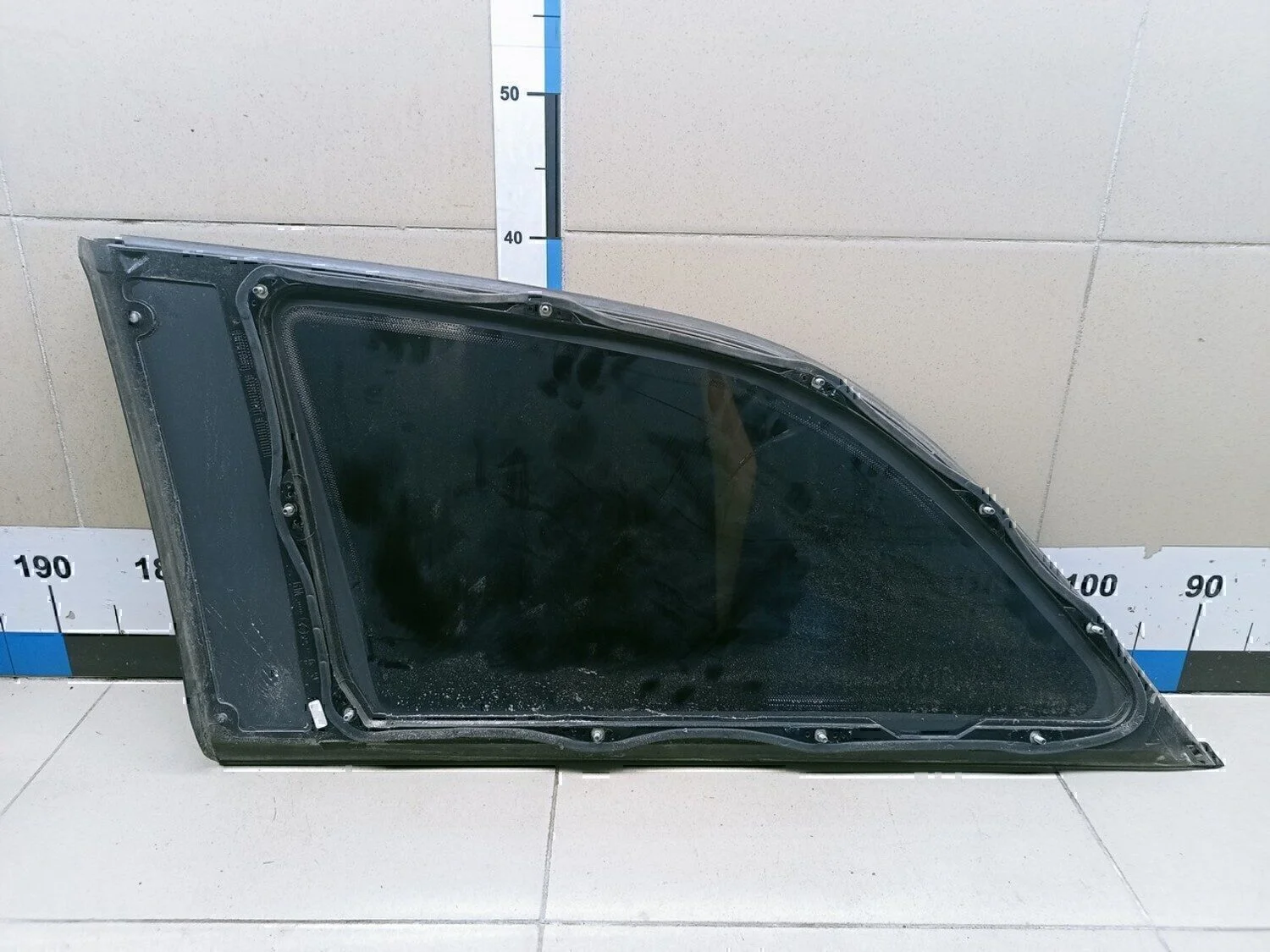 Стекло кузовное глухое правое OPEL Vectra C 2002-2008 - миниатюра 5