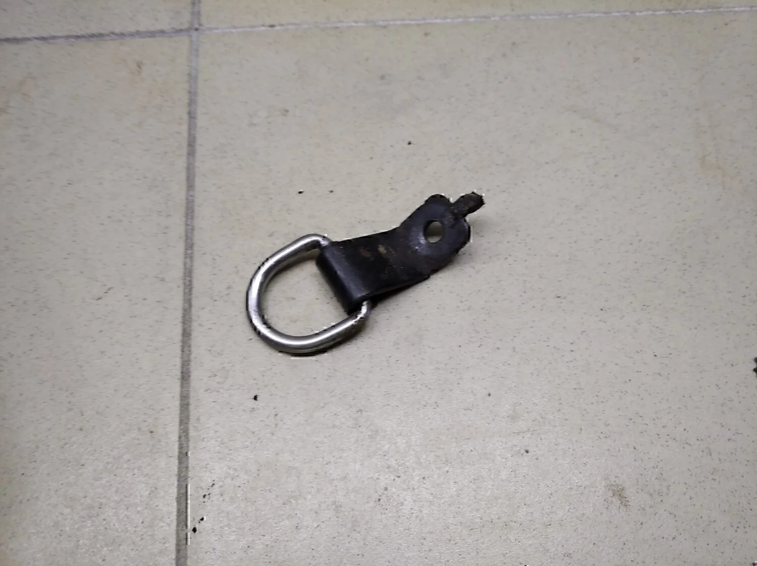 Крючок Hyundai-KIA Sorento 2003-2009 - миниатюра 2