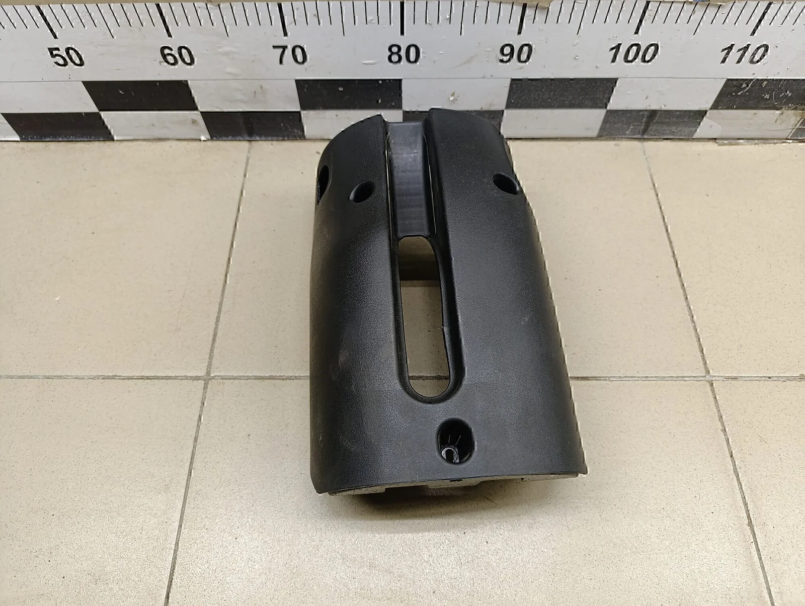 Кожух рулевой колонки нижний FORD Mondeo III 2000-2007