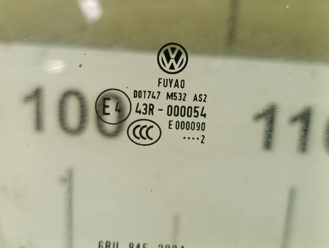 Стекло двери передней правой VW Polo (Sed RUS) 2011> - миниатюра 2