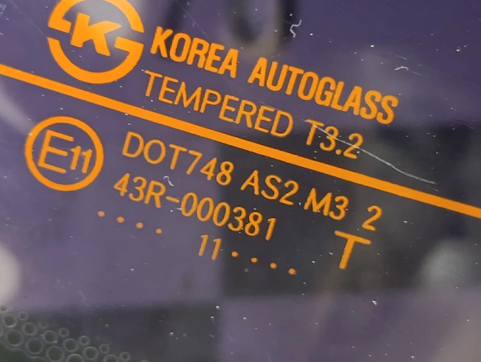 Стекло заднее Hyundai-KIA Solaris 2010-2017 - миниатюра 2