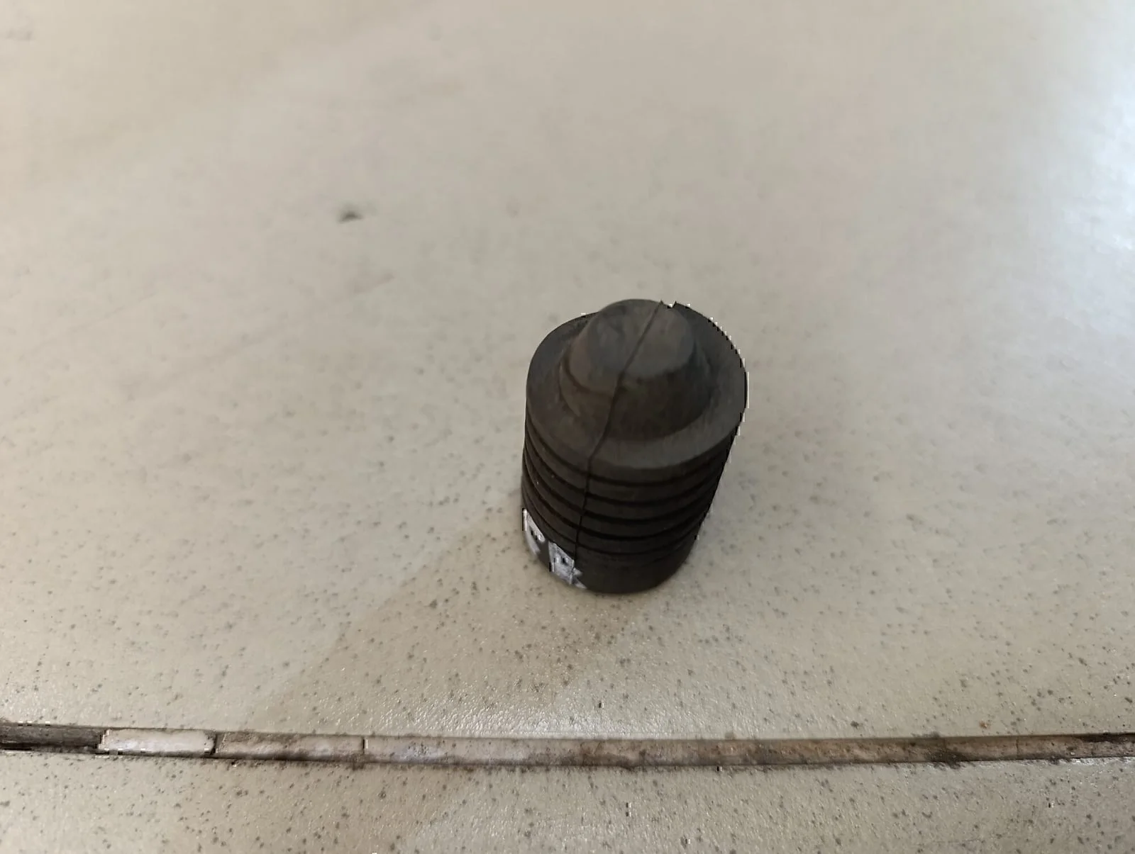 отбойник GEELY EMGRAND EC7 2011-2016 - миниатюра 2