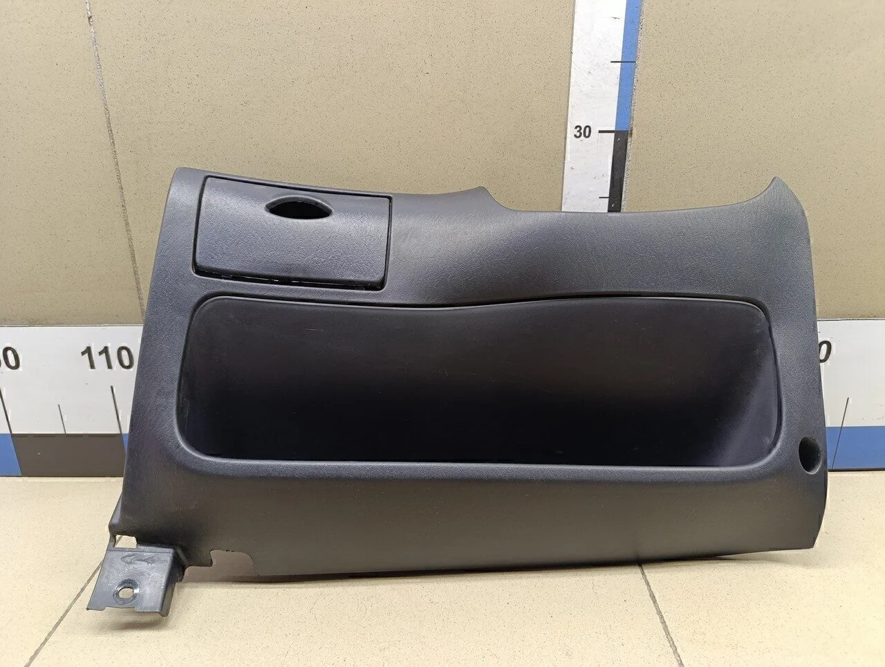 Накладка (кузов внутри) Hyundai-KIA Matrix 2001-2010 - изображение 1