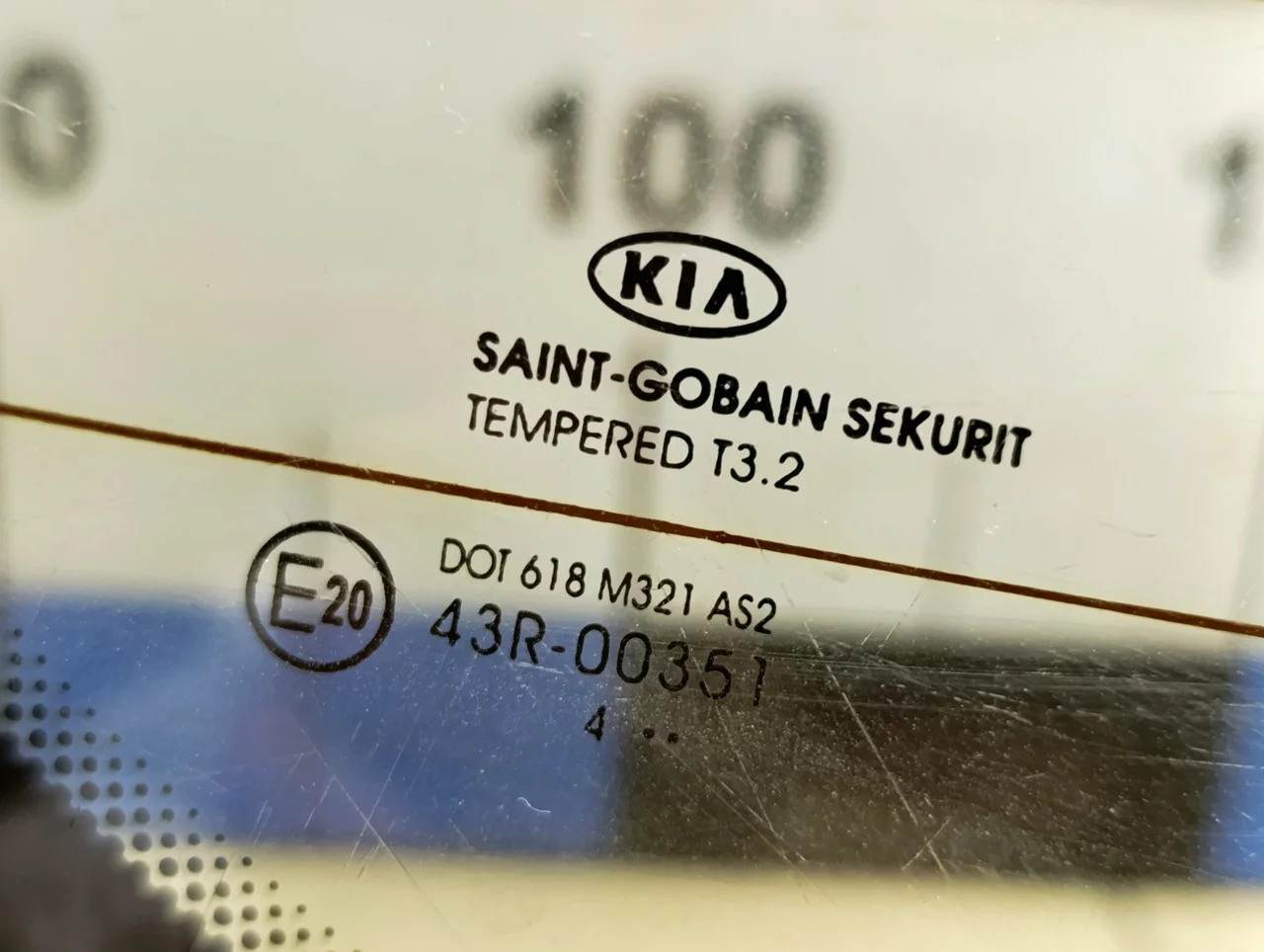Стекло двери багажника Hyundai-KIA Ceed 2012> - миниатюра 2
