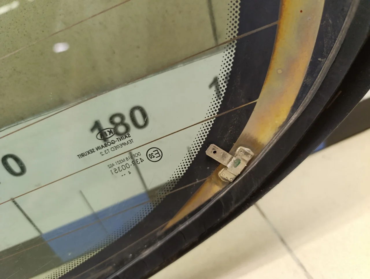 Стекло двери багажника Hyundai-KIA Ceed 2012> - миниатюра 5