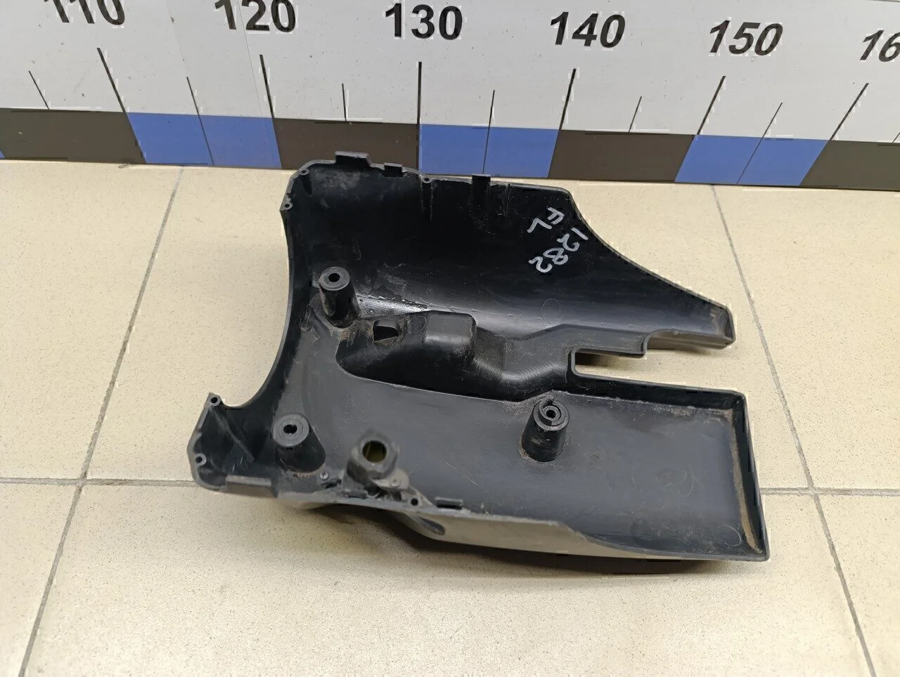 Кожух рулевой колонки нижний FORD Ranger 2006-2012 - миниатюра 9