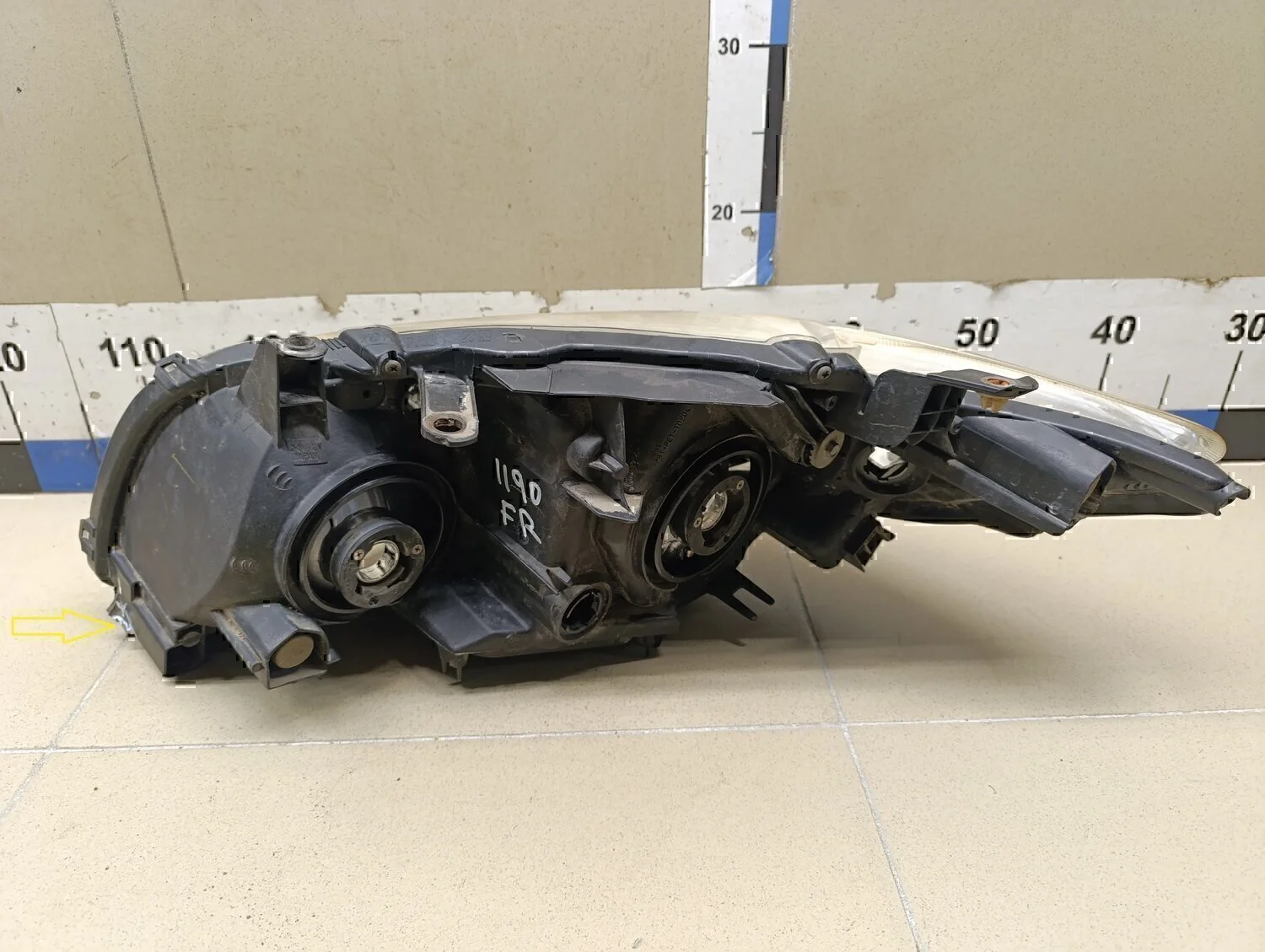 Фара правая TOYOTA Corolla E15 2006-2013 - миниатюра 3