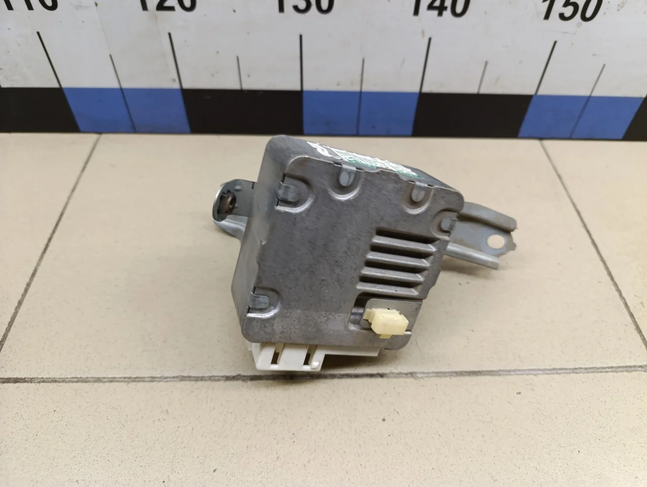 Блок электронный TOYOTA Avensis II 2003-2008 - миниатюра 6