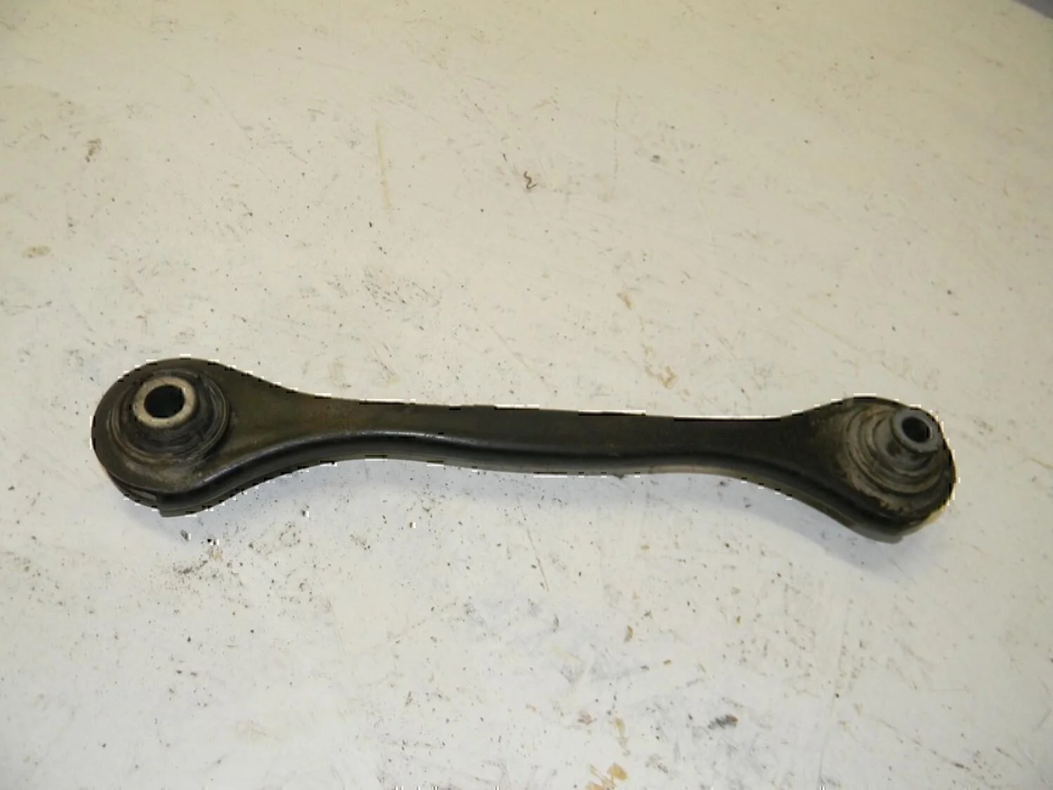 Тяга задняя поперечная Audi Tiguan 2007-2011 - миниатюра 2