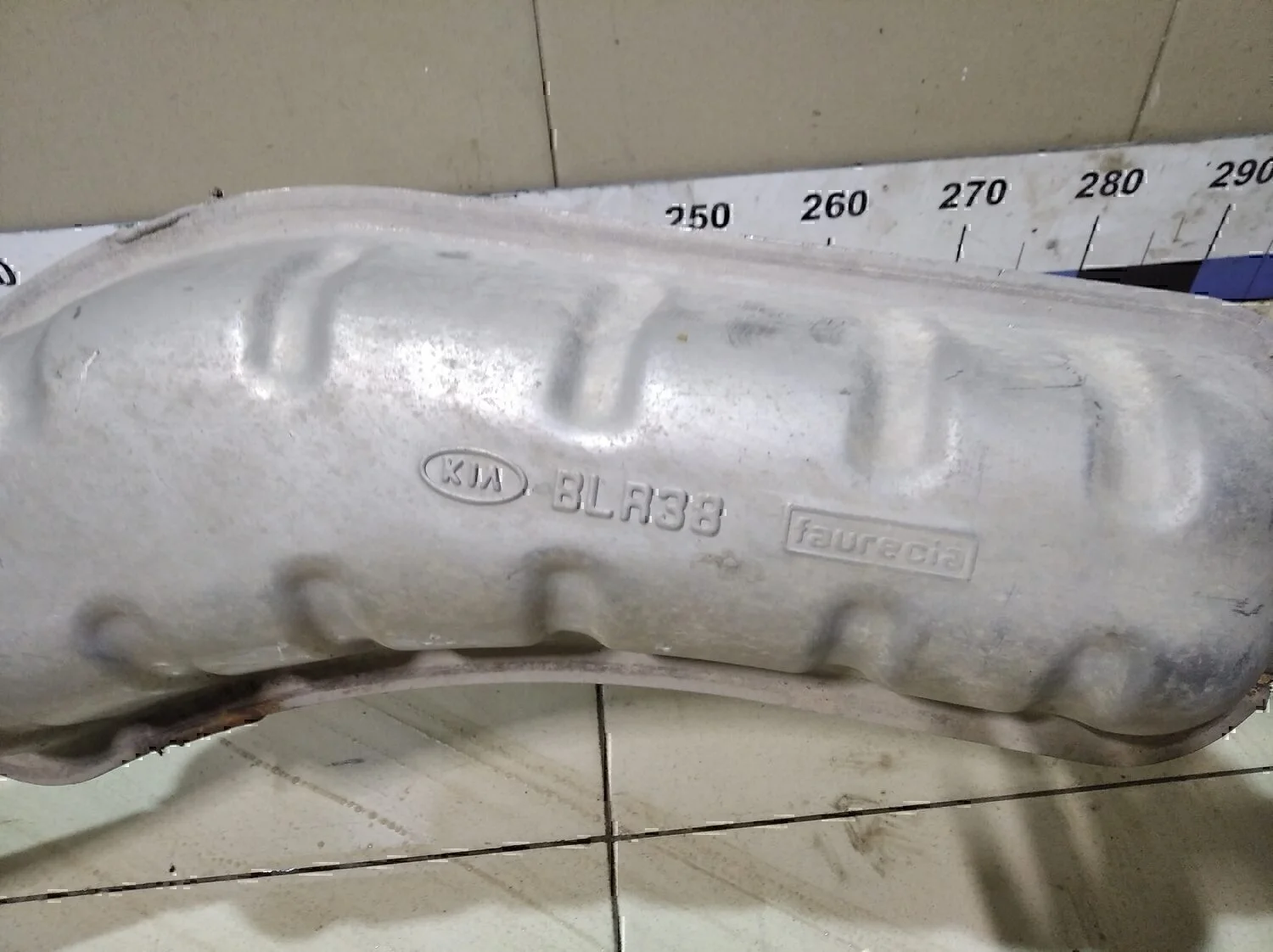 Глушитель основной Hyundai-KIA Sorento 2003-2009 - миниатюра 9
