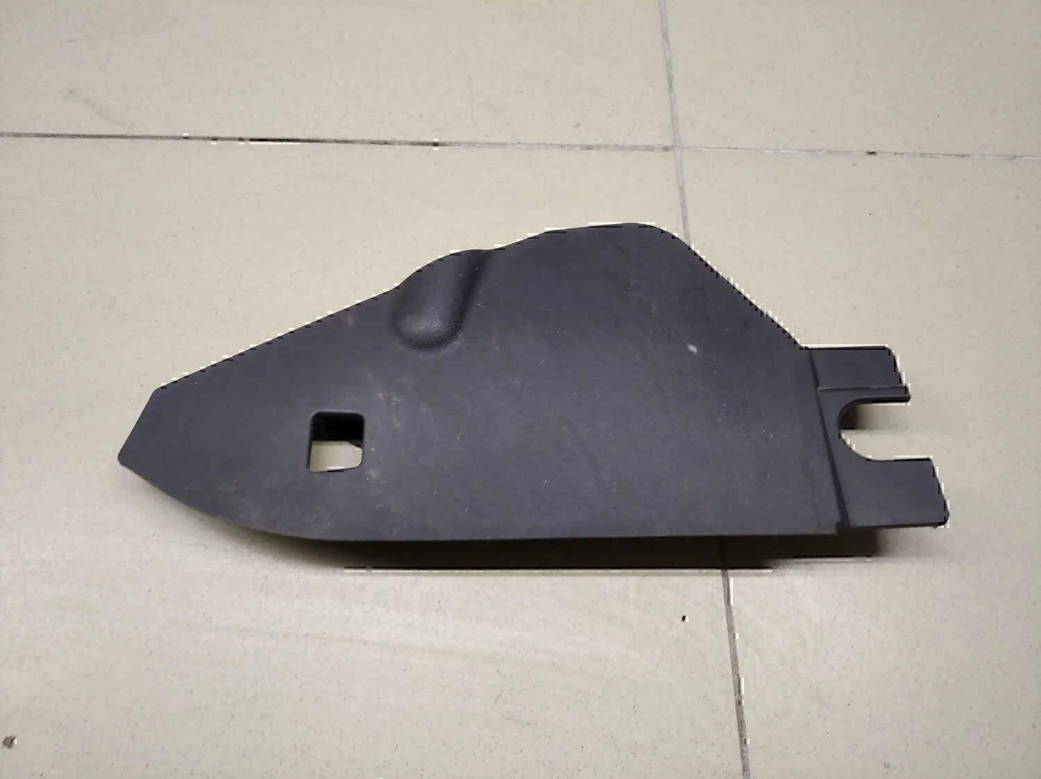 Накладка (кузов внутри) Hyundai-KIA i30 2007-2012 - изображение 1