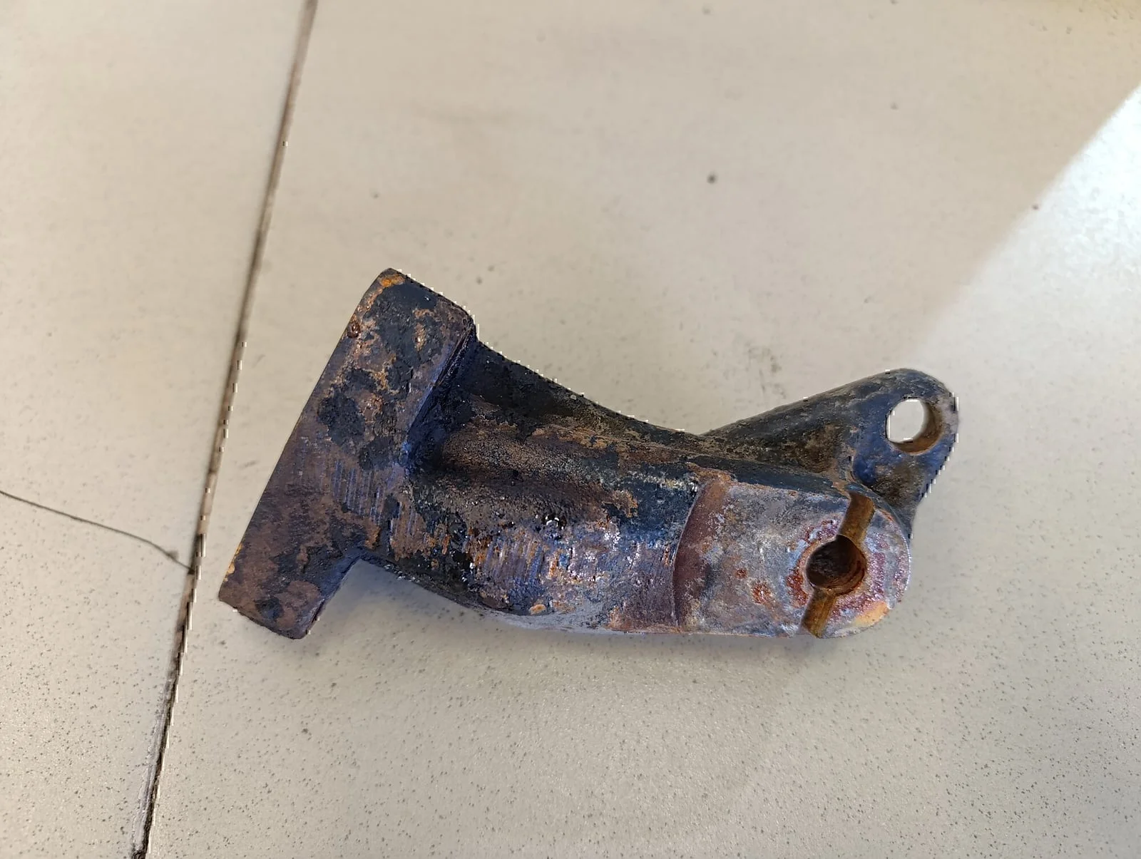 Кронштейн двигателя правый FIAT Albea 2002-2012 - миниатюра 3