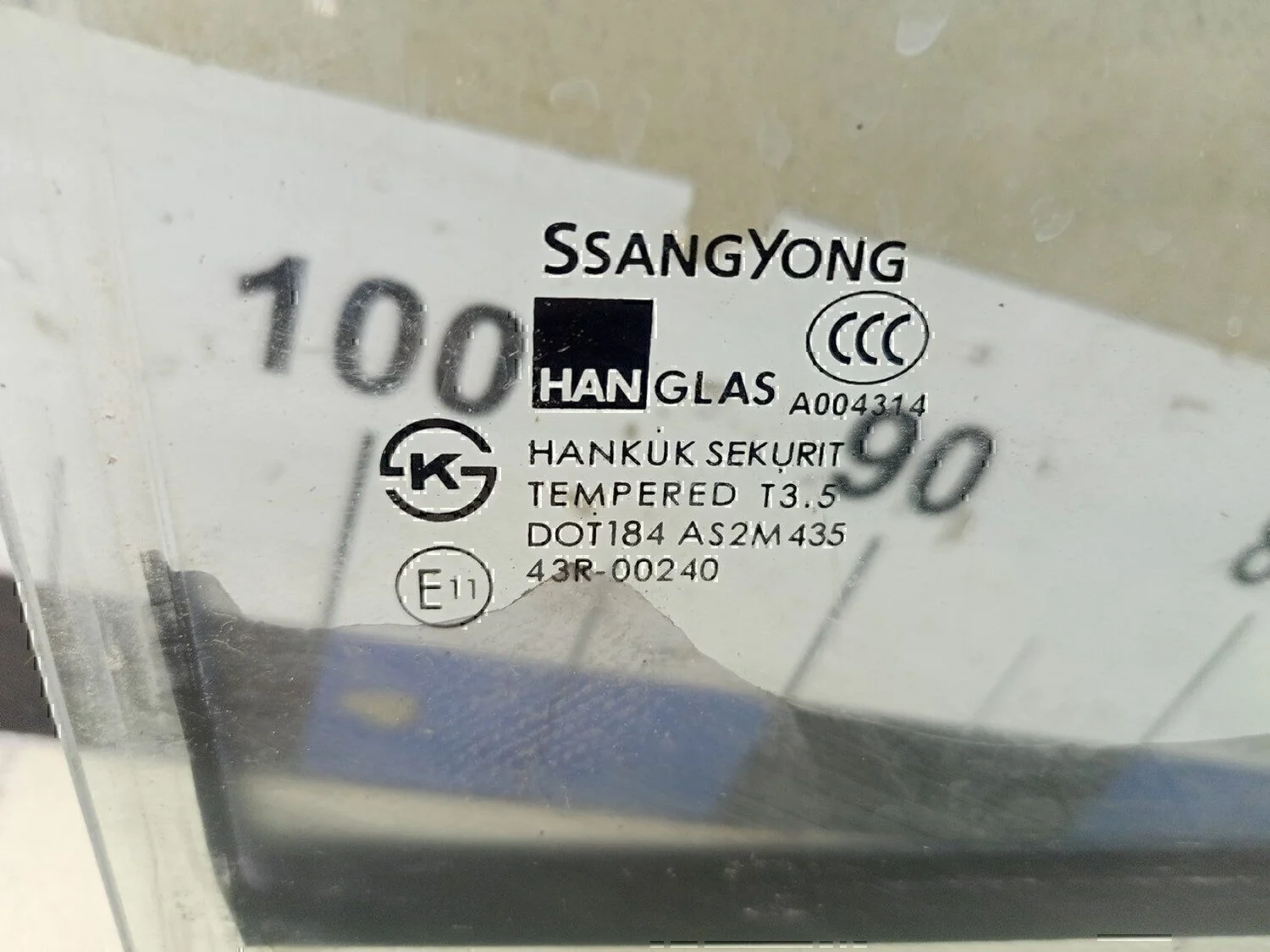 Стекло двери задней правой SSANG YONG Actyon 2005-2012 - миниатюра 2