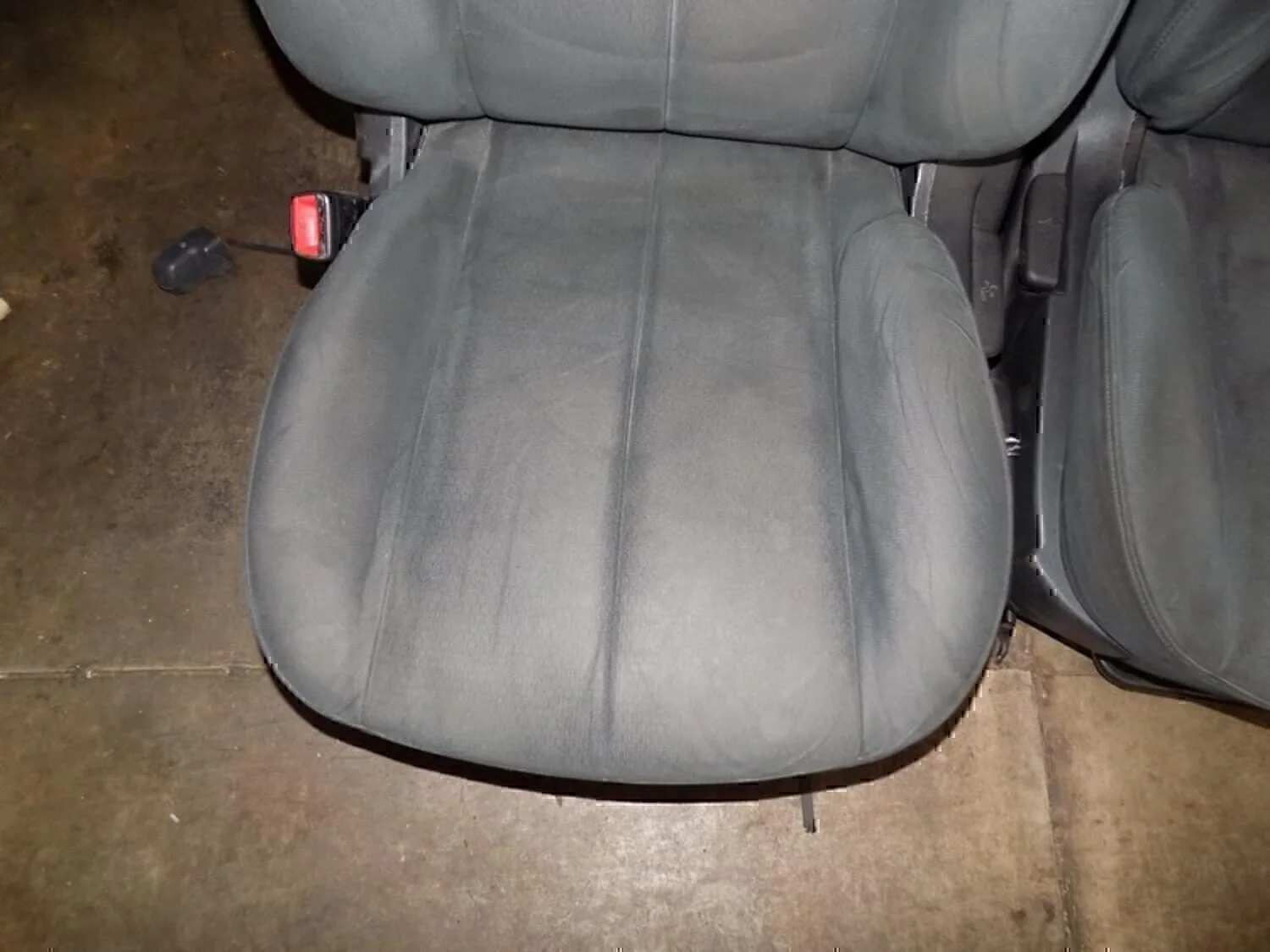Сиденье переднее правое Hyundai-KIA Elantra 2006-2011 - миниатюра 2