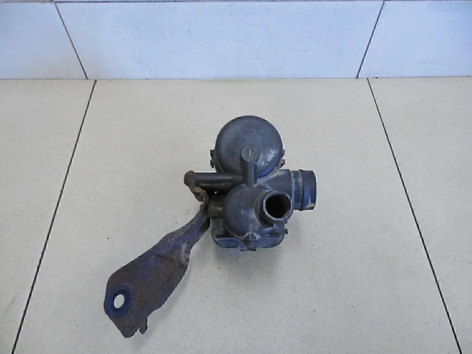 насос подкачки MAZDA Mazda 3 (BK) 2002-2009 - миниатюра 5