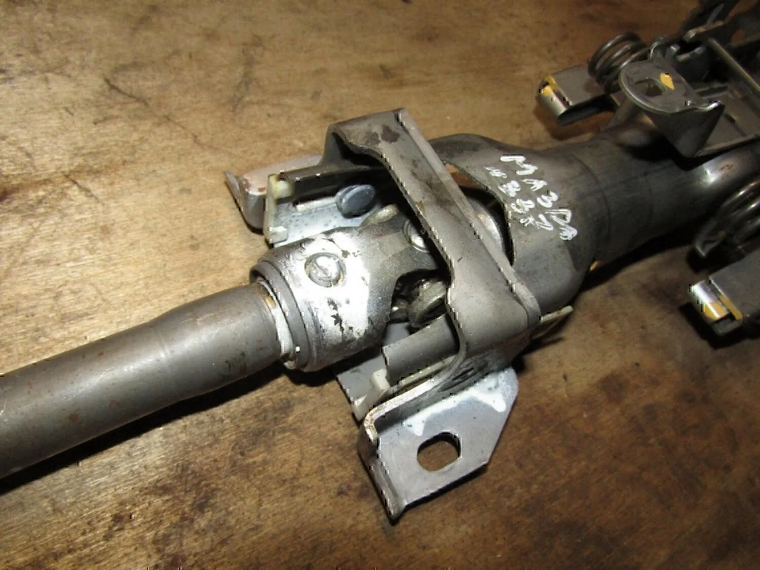 Колонка рулевая MAZDA Mazda 6 (GG) 2002-2007 - миниатюра 3