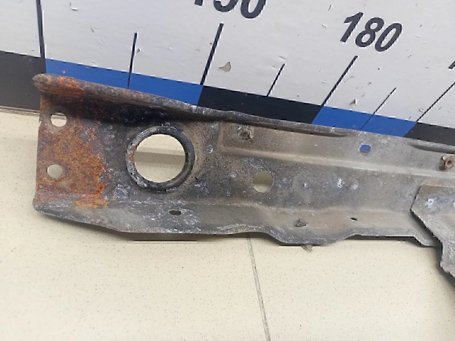 Панель передняя NISSAN Micra (K11E) 1992-2002 - миниатюра 4