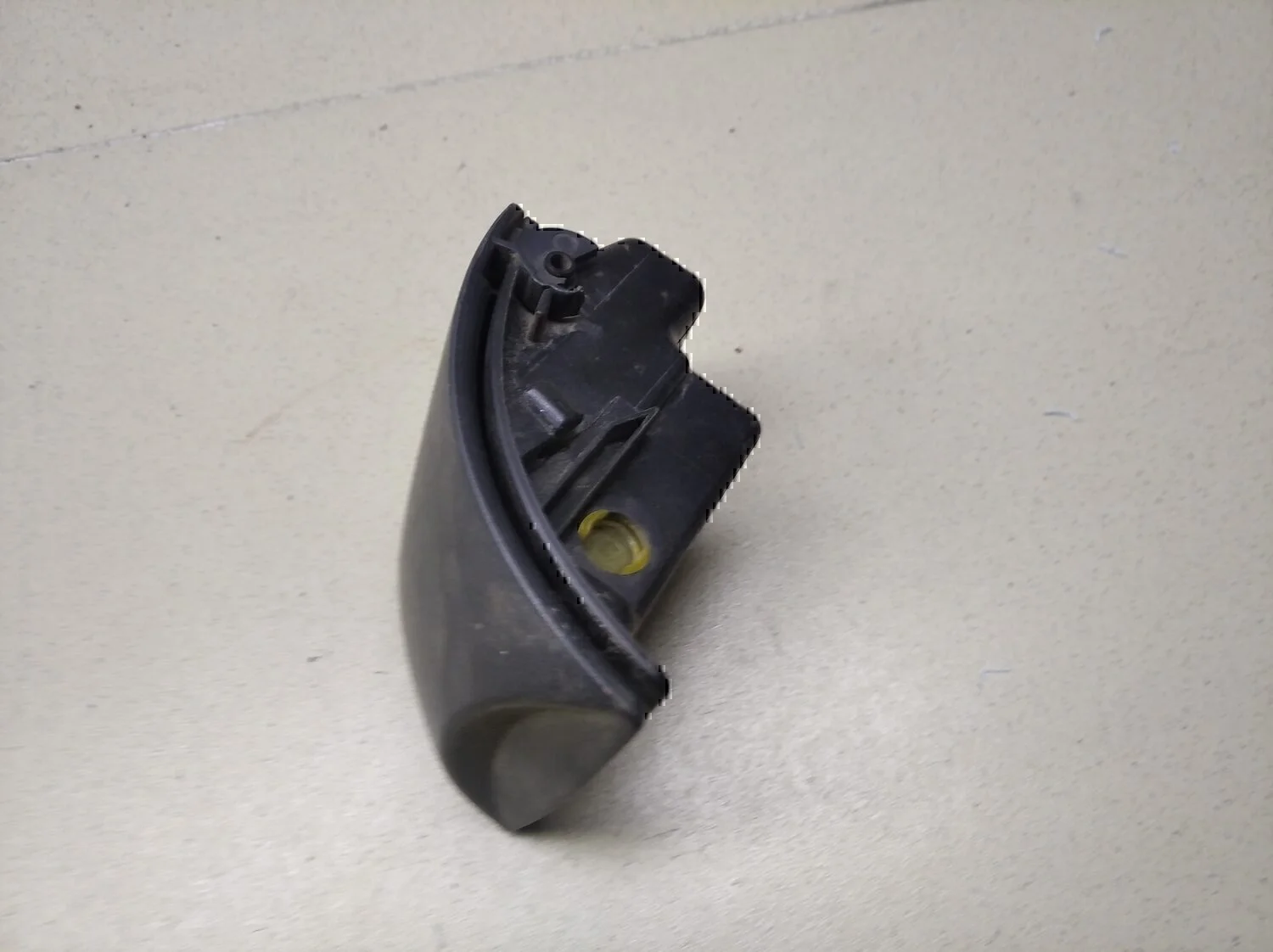 Пепельница передняя RENAULT Clio/Symbol 1998-2008 - миниатюра 2