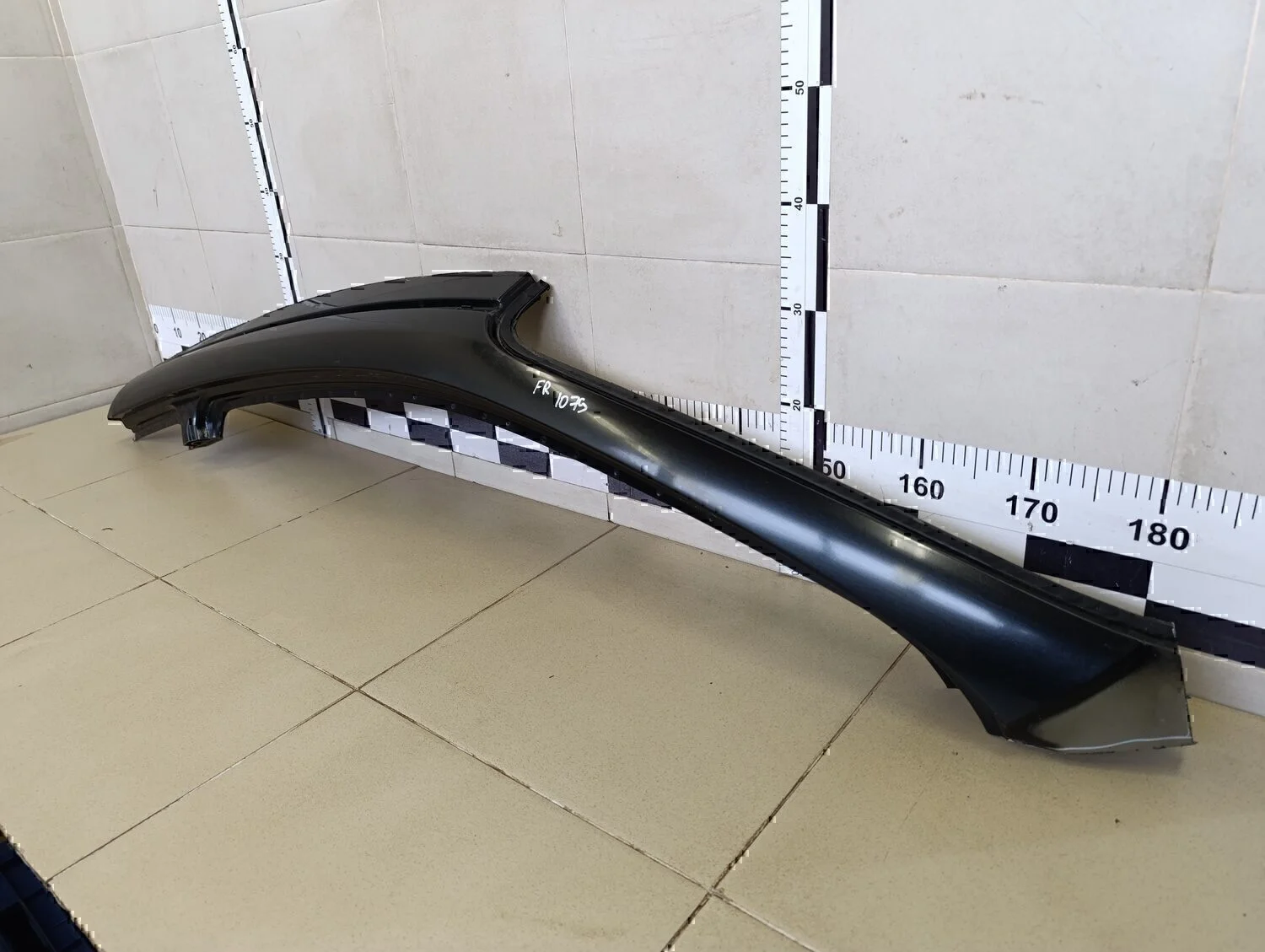 Рамка лобового стекла Chevrolet Aveo (T250) 2005-2011 - миниатюра 2