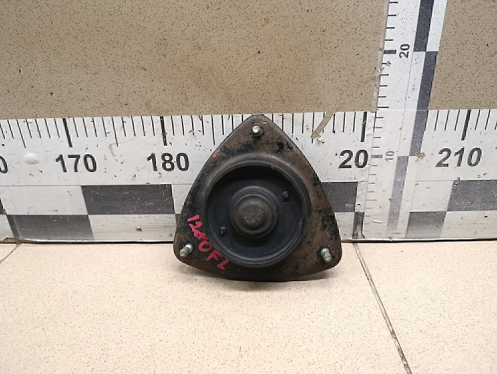 Опора переднего амортизатора Subaru Legacy Outback (B13) 2003-2009