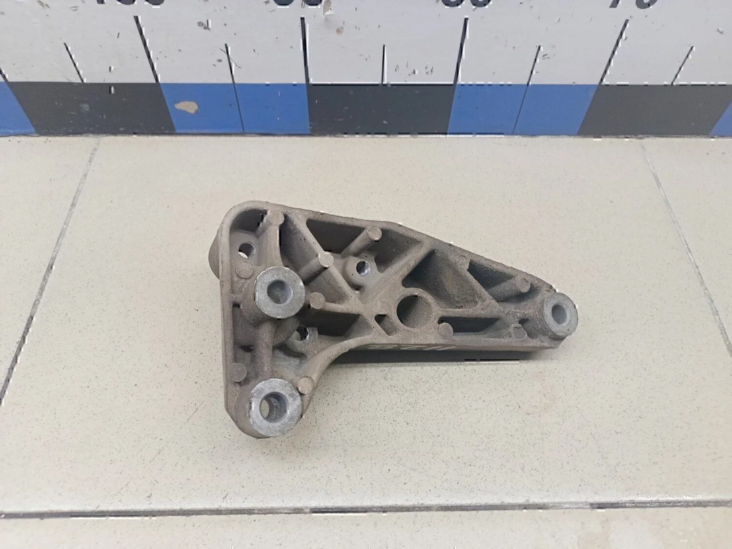 Кронштейн КПП OPEL Astra G 1998-2005 - миниатюра 4