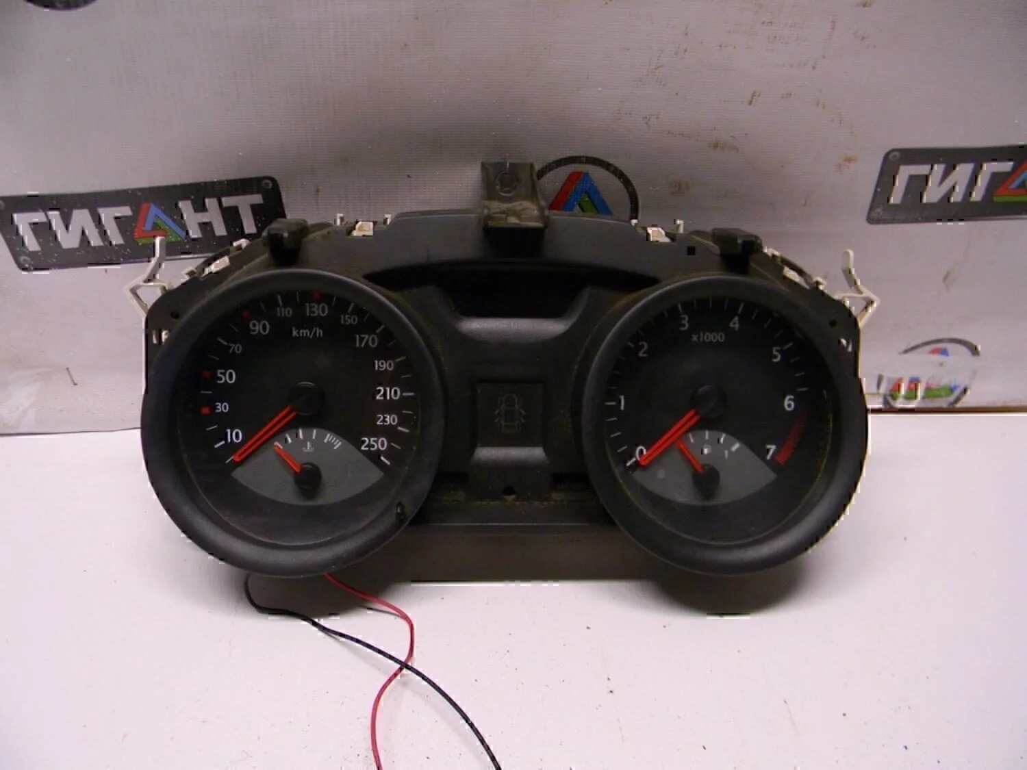 Панель приборов RENAULT Megane II 2002-2009 - миниатюра 2