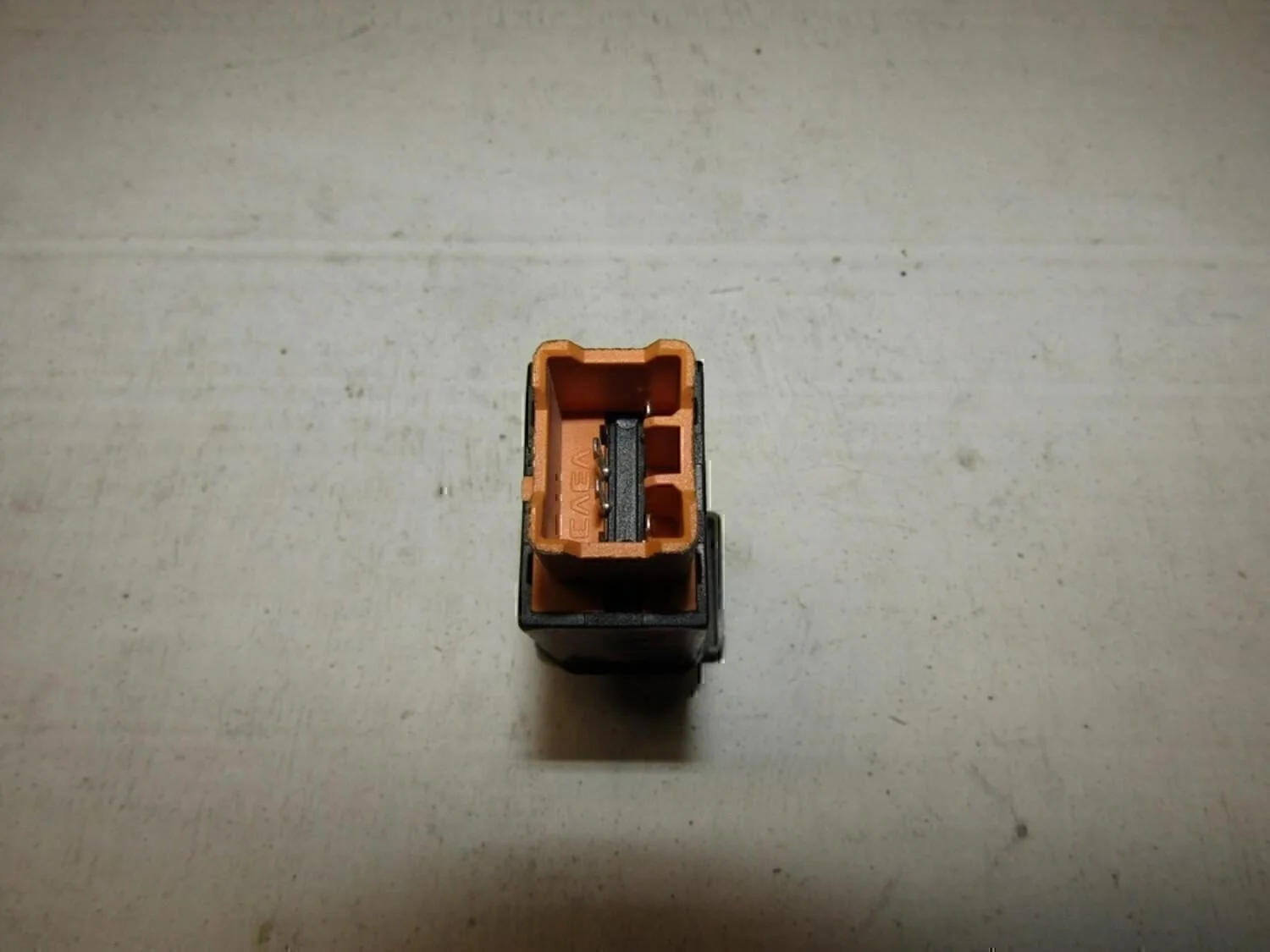 Кнопка противотуманки Chery Amulet (A15) 2006> - миниатюра 3
