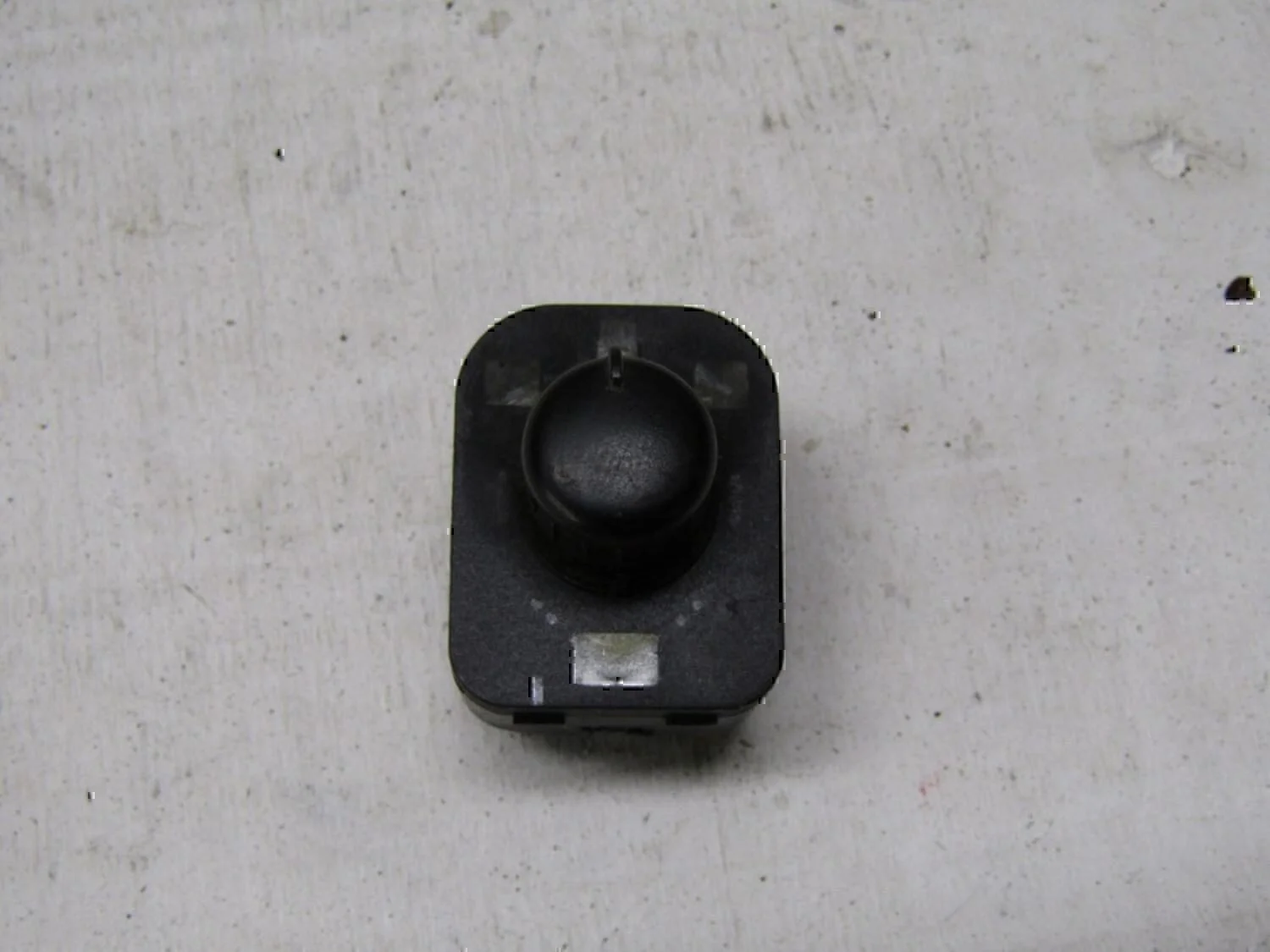 Переключатель регулировки зеркала Chery Amulet (A15) 2006> - изображение 1