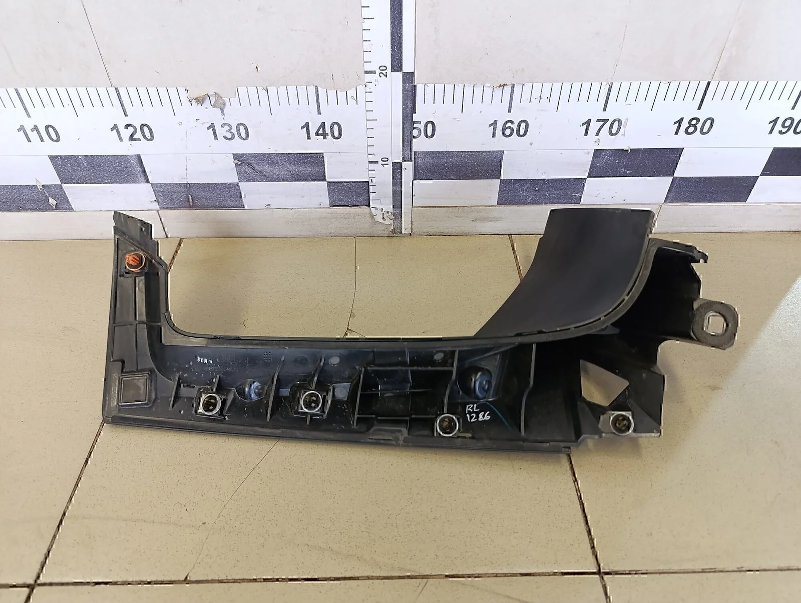 Накладка крышки багажника Subaru Forester (S14) 2019- - миниатюра 3