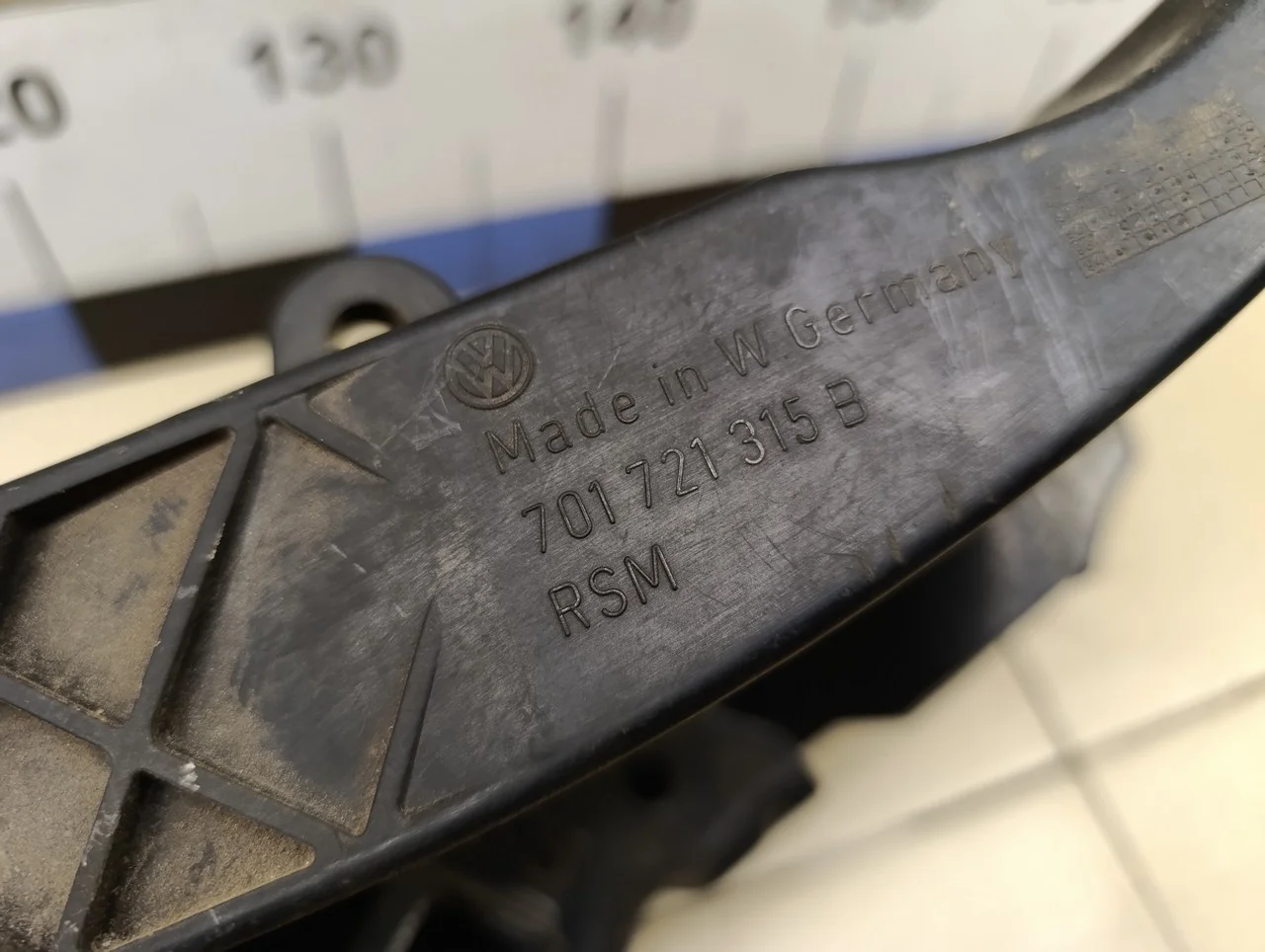 Блок педалей VW Transporter T4 1991-1996 - миниатюра 3