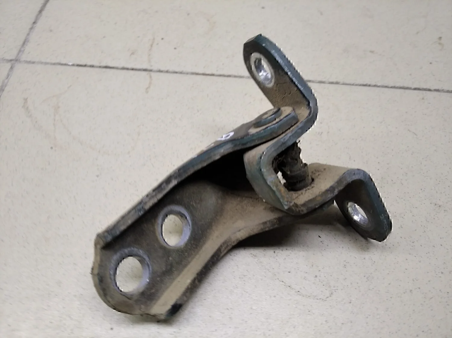 Петля двери TOYOTA Land Cruiser (100) 1998-2007 - миниатюра 2