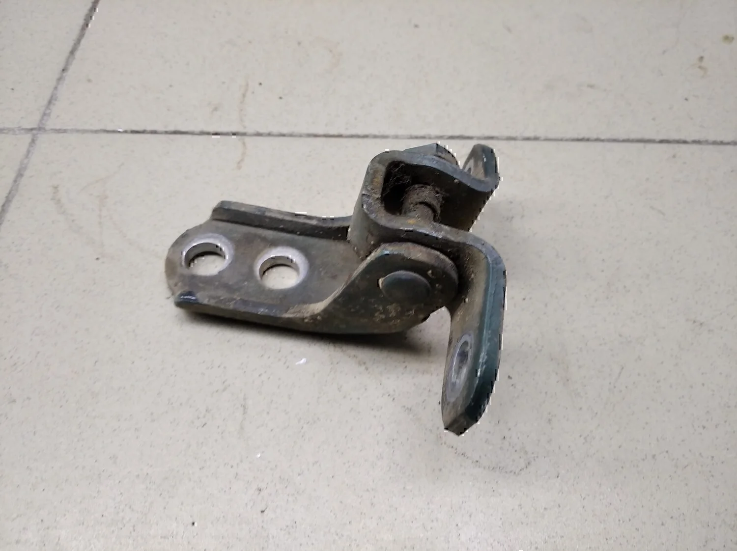 Петля двери TOYOTA Land Cruiser (100) 1998-2007 - миниатюра 3