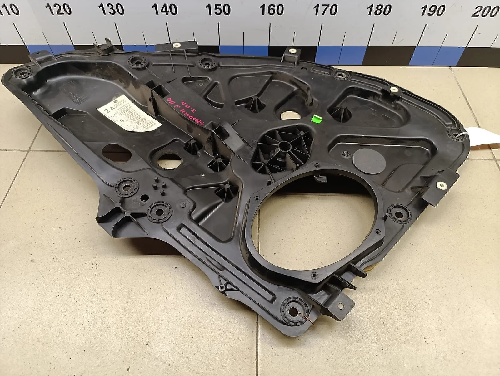 Крепеж стеклоподъемника FORD Fusion 2002-2012 - миниатюра 3