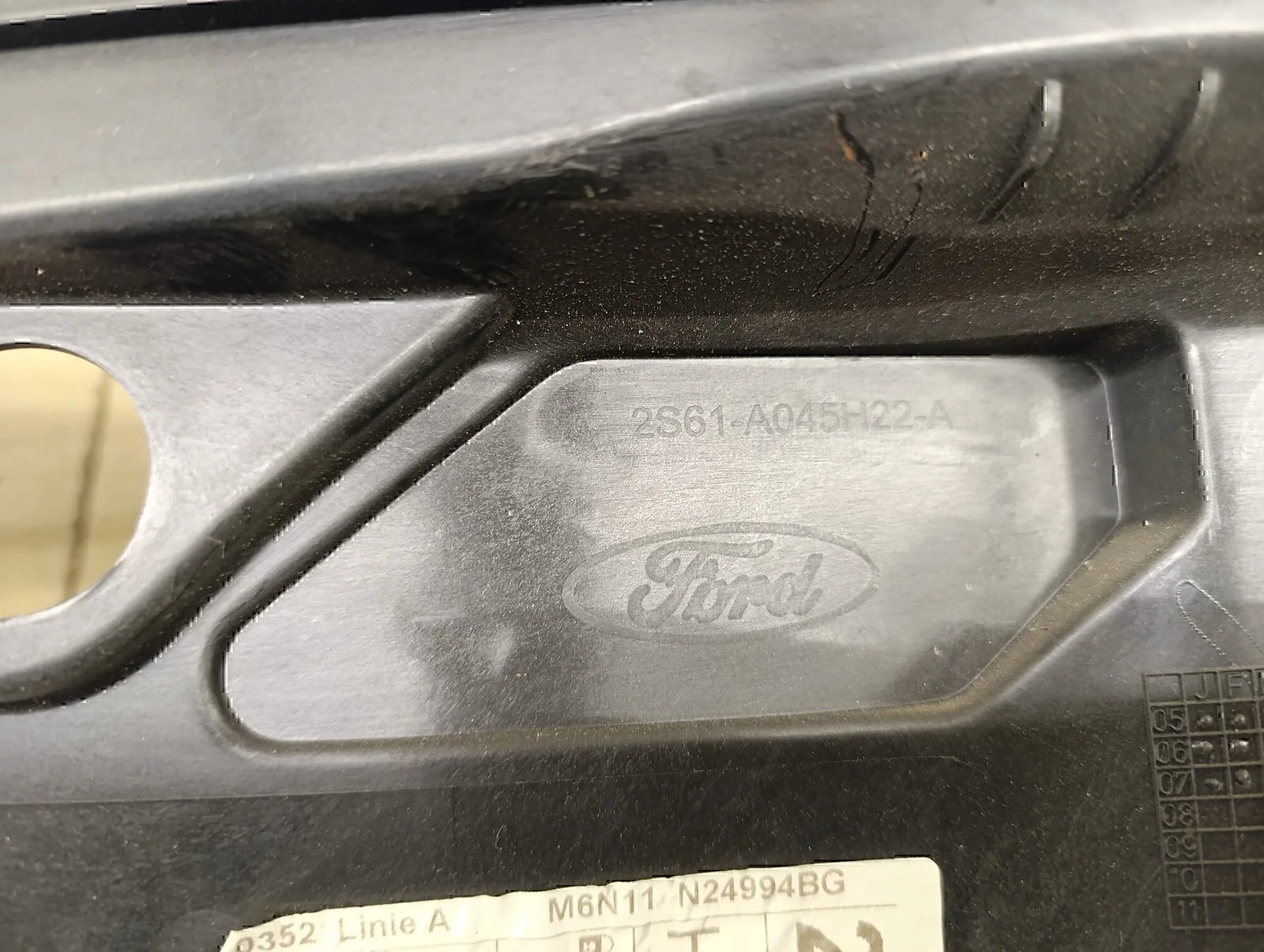 Крепеж стеклоподъемника FORD Fusion 2002-2012 - миниатюра 6