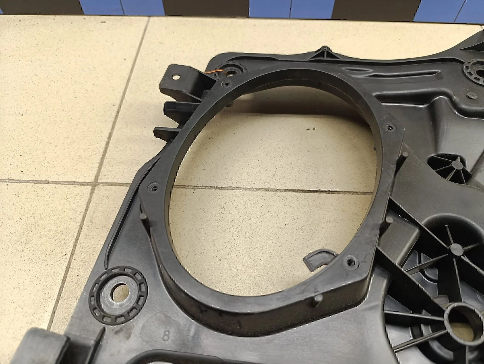 Крепеж стеклоподъемника FORD Fusion 2002-2012 - миниатюра 7