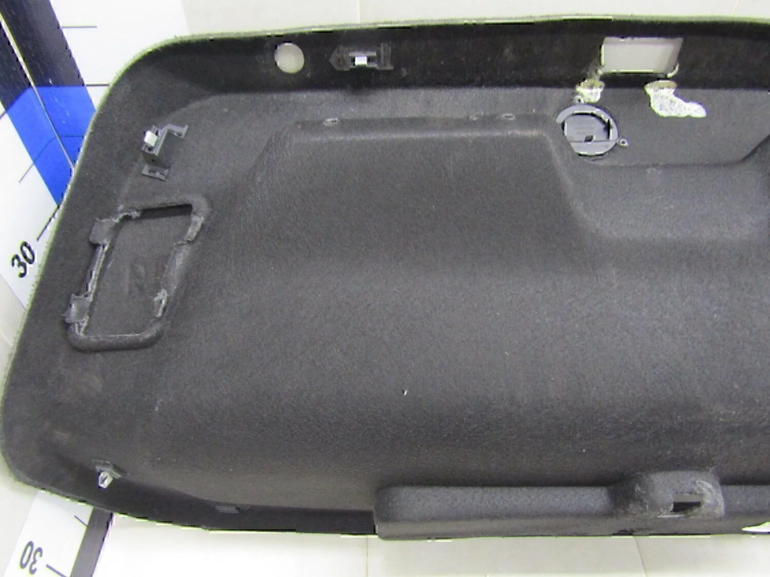 Обшивка крышки багажника VW Passat [B6] 2005-2010 - миниатюра 5