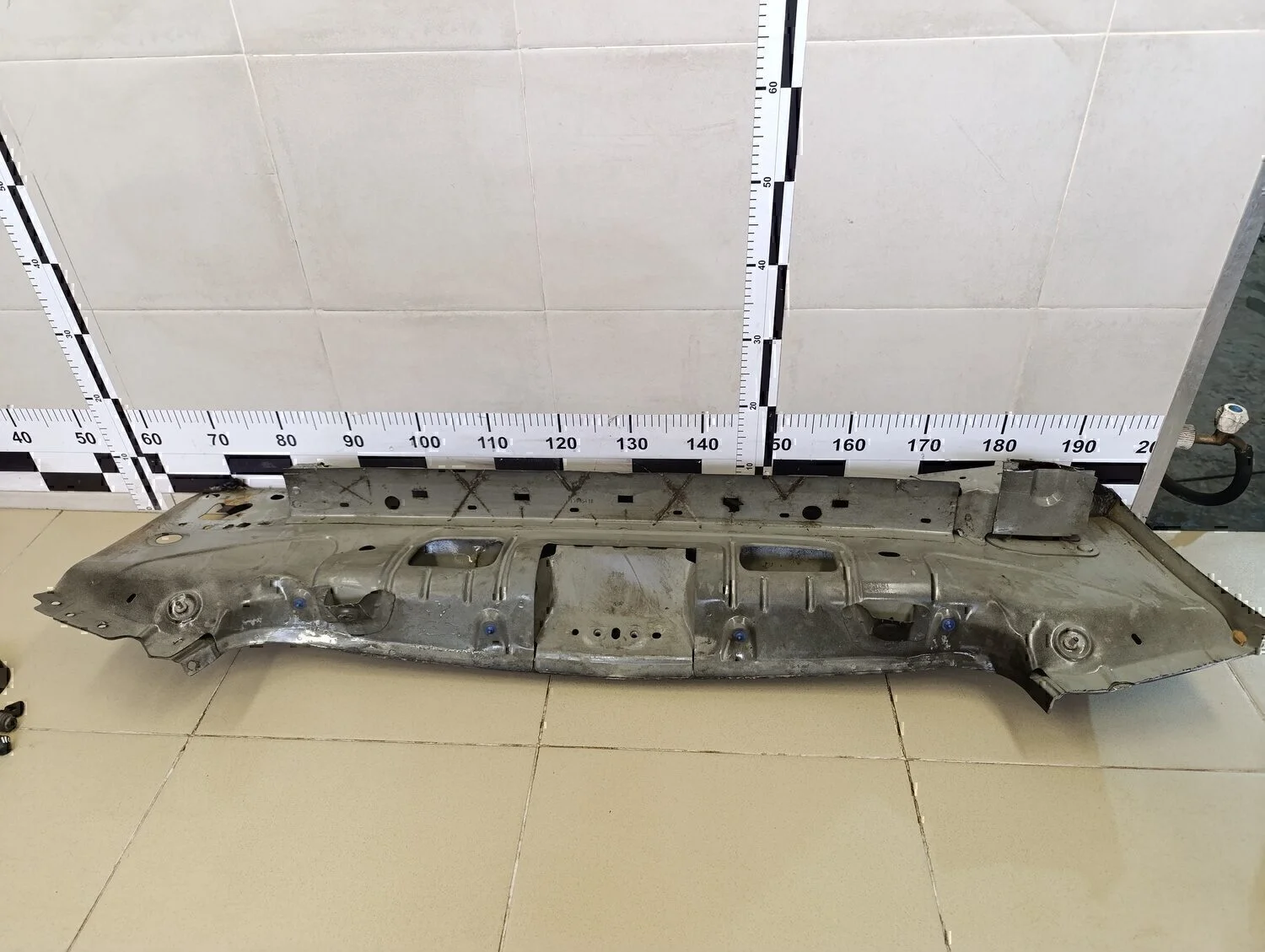 Панель задняя RENAULT Megane II 2002-2009 - миниатюра 8
