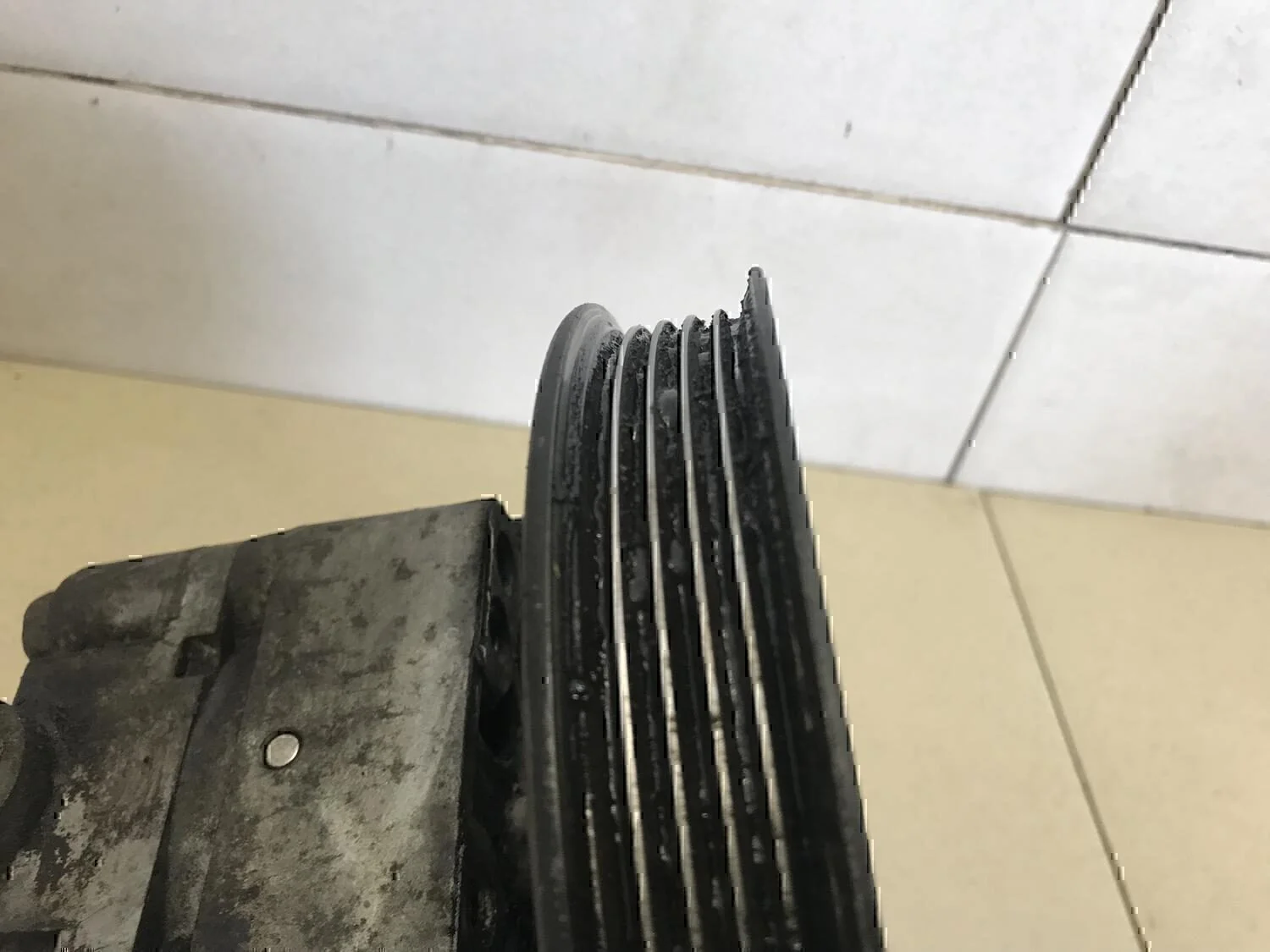 Насос гидроусилителя MITSUBISHI Sebring/Dodge Stratus 2001-2006 - миниатюра 6