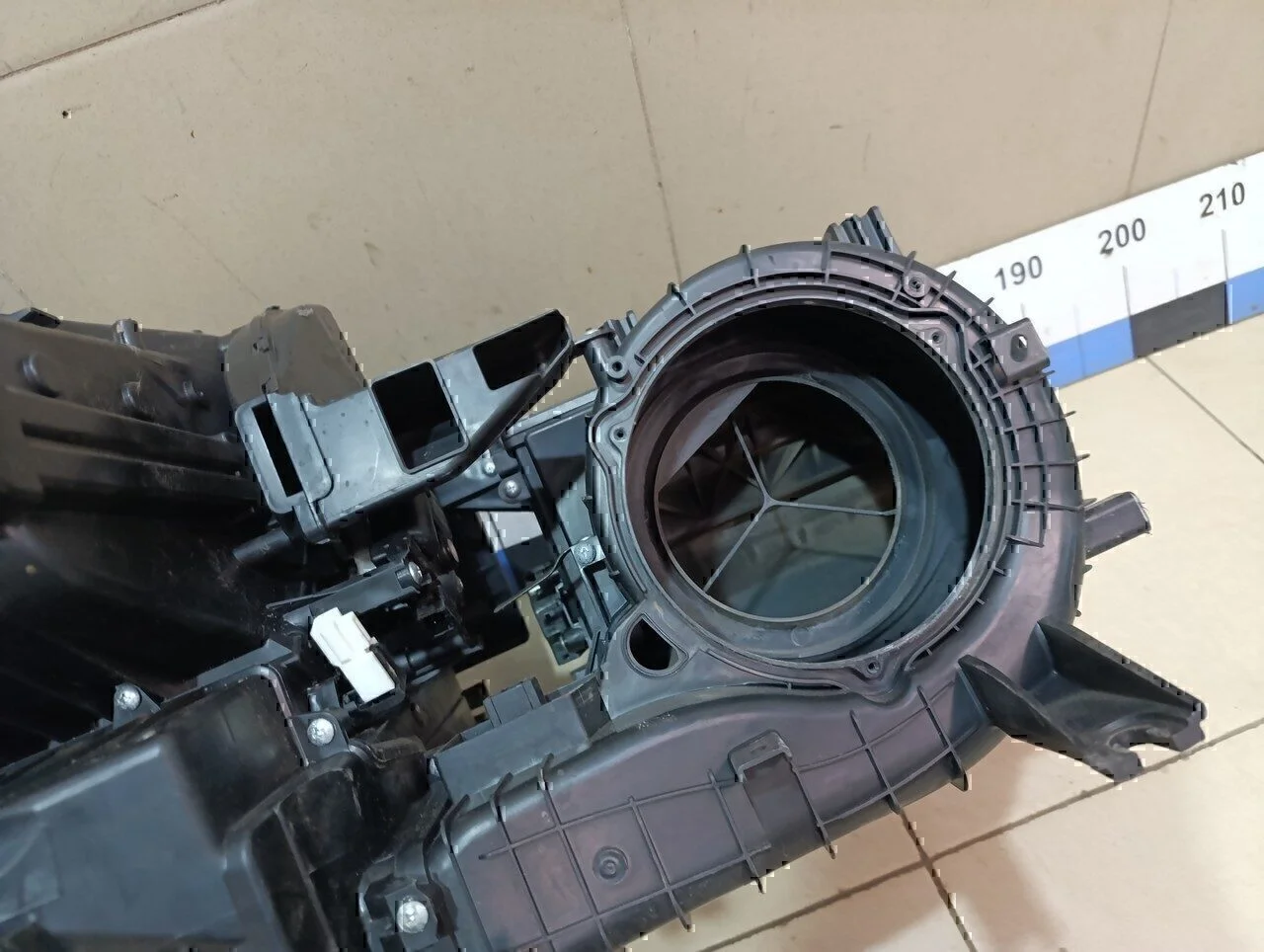 Корпус отопителя Hyundai-KIA Elantra 2011-2016 - миниатюра 10