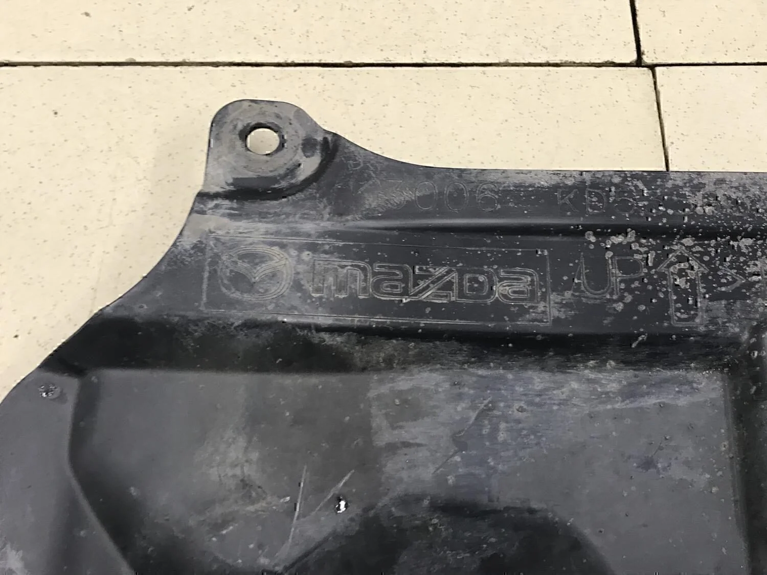 Пыльник двигателя MAZDA Mazda 3 (BM) 2013-2016 - миниатюра 5