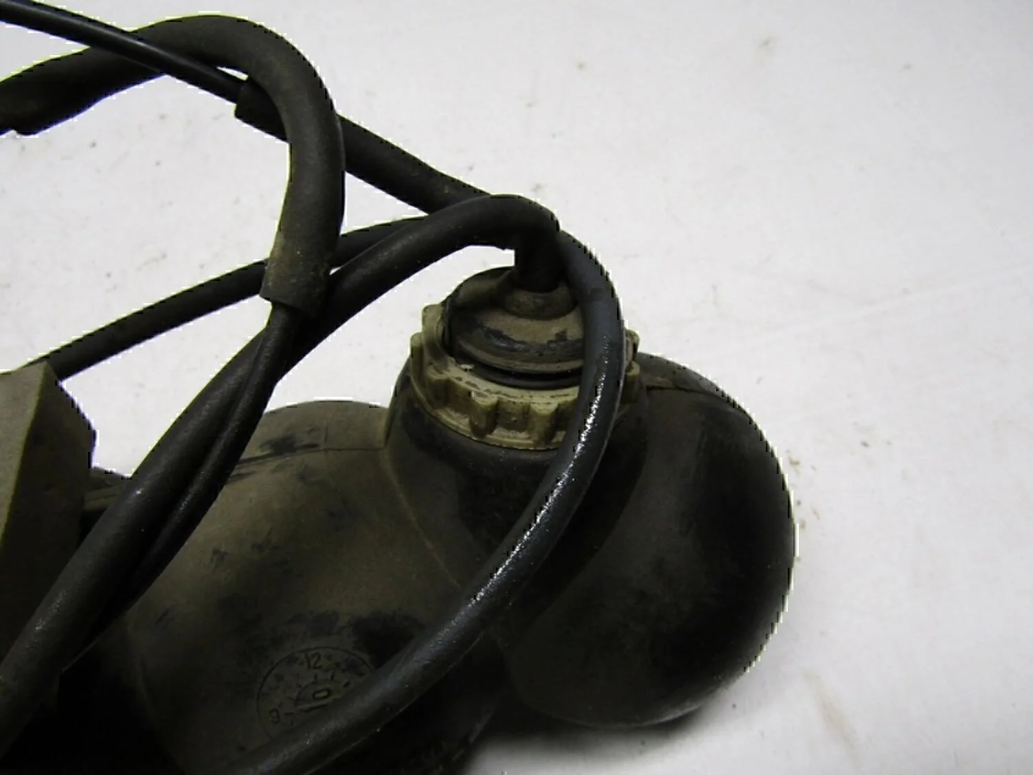 Резонатор воздушного фильтра Chery Amulet (A15) 2006> - миниатюра 3