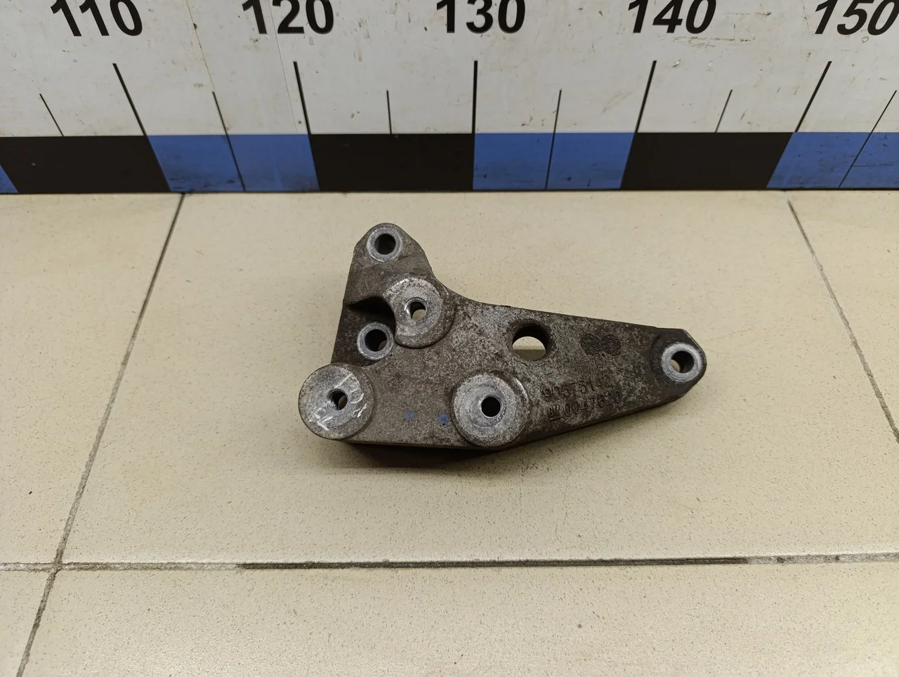 Кронштейн опоры двигателя OPEL Astra G 1998-2005