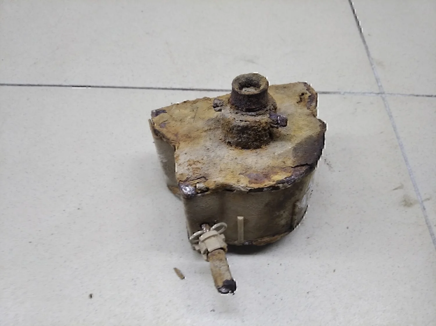 Кронштейн TOYOTA Land Cruiser (100) 1998-2007 - миниатюра 4