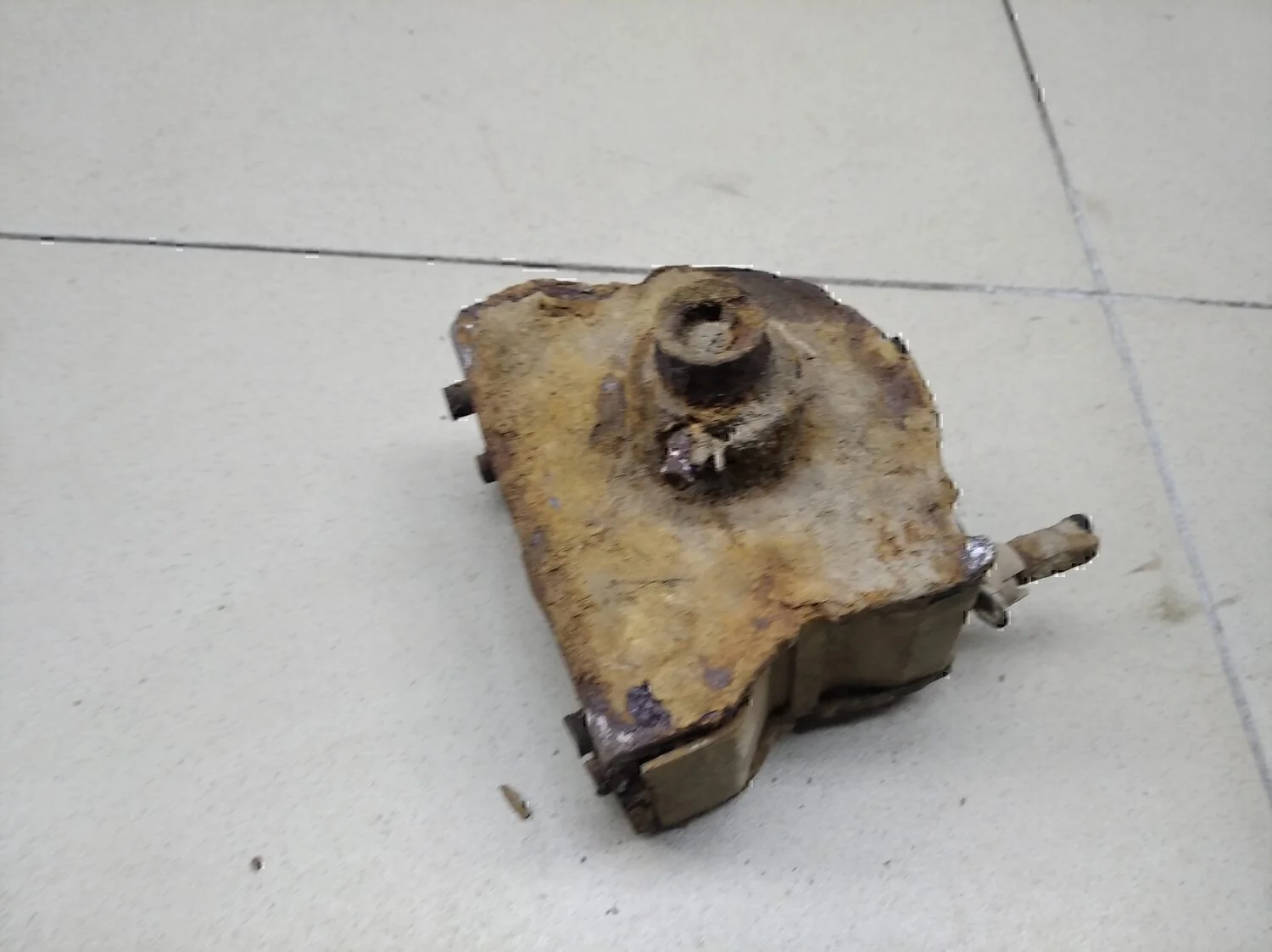 Кронштейн TOYOTA Land Cruiser (100) 1998-2007 - миниатюра 5