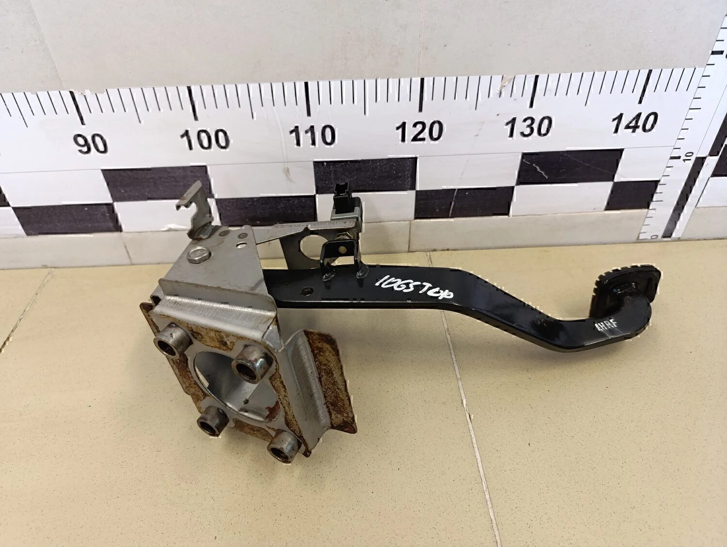 Педаль тормоза Hyundai-KIA Magentis 2000-2005 - миниатюра 5