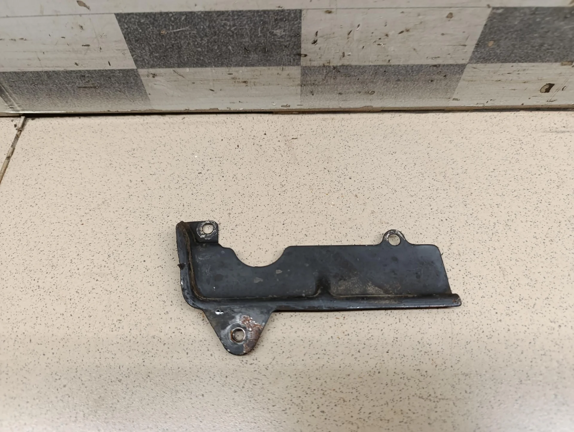 Кожух ремня ГРМ Hyundai-KIA Elantra 2000-2005 - миниатюра 3