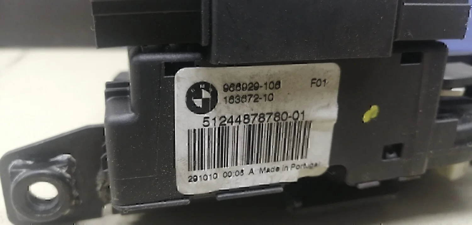 Замок багажника BMW 3-серия F30/F31 2011> - миниатюра 4