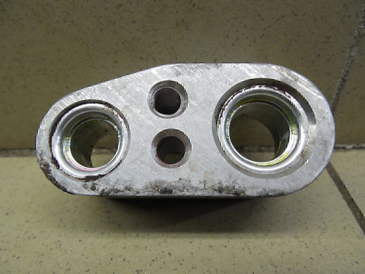 Клапан кондиционера FORD Kuga 2008-2012 - изображение 1