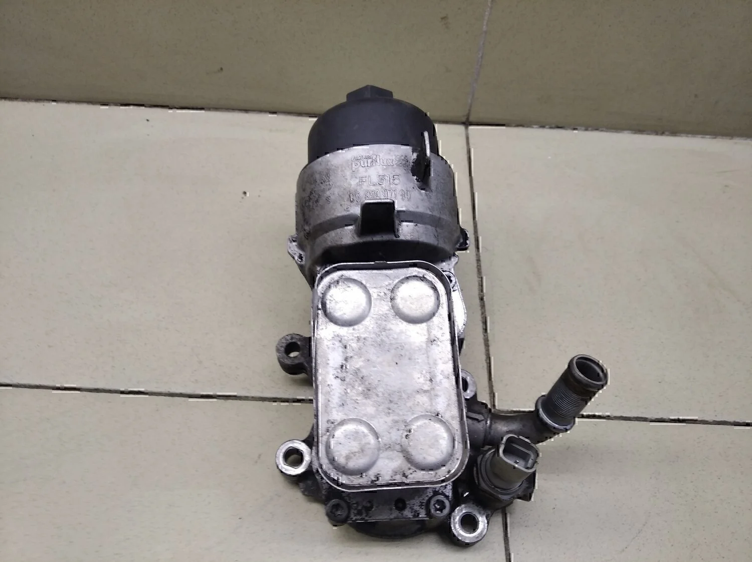 Корпус масляного фильтра FORD Kuga 2008-2012 - миниатюра 6